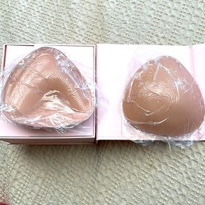 New never used Boomba ultra boost inserts, B cup